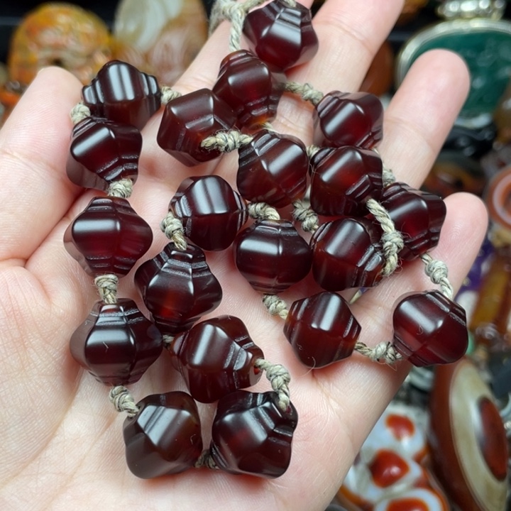 玛瑙/玉髓未镶嵌颈饰