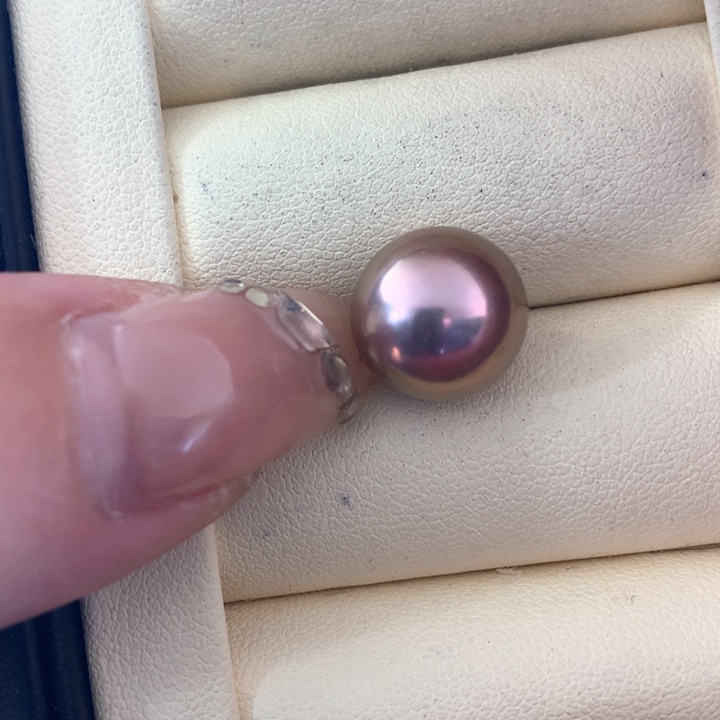 颈饰18K金镶嵌淡水珍珠