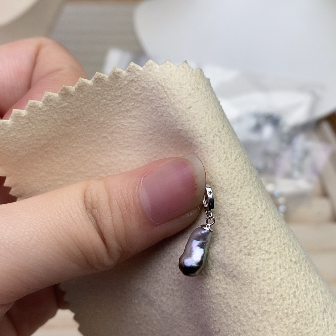 海水珍珠颈饰18K金镶嵌