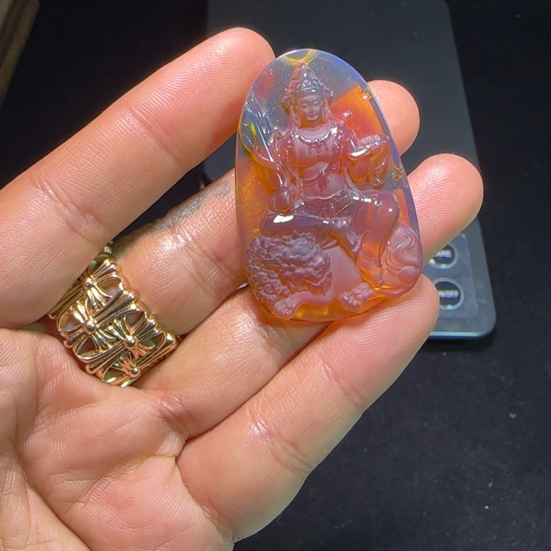 琥珀未镶嵌裸石琥珀