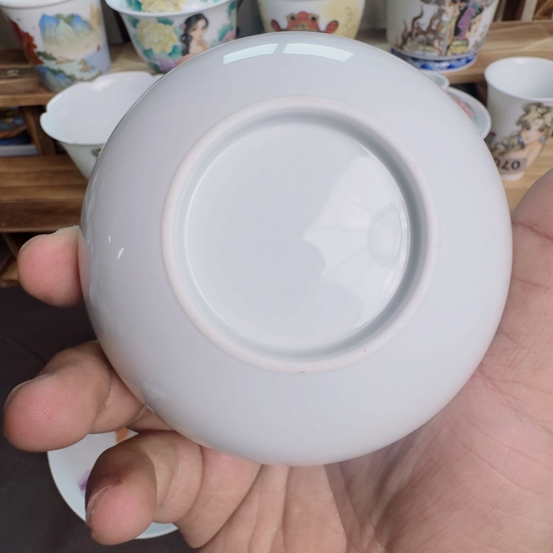 ࿓***云手绘陶瓷美女杯子