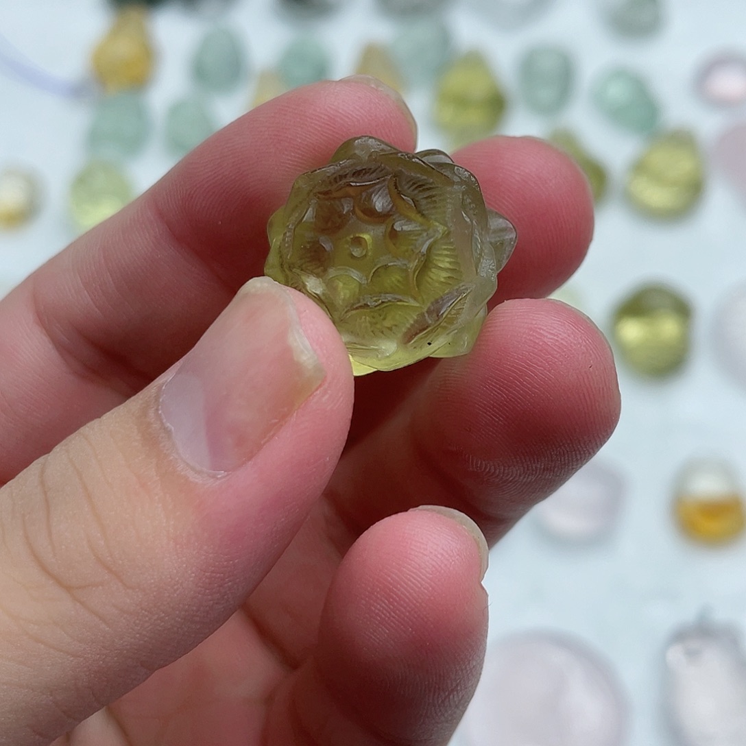 吊坠(不含链)未镶嵌水晶