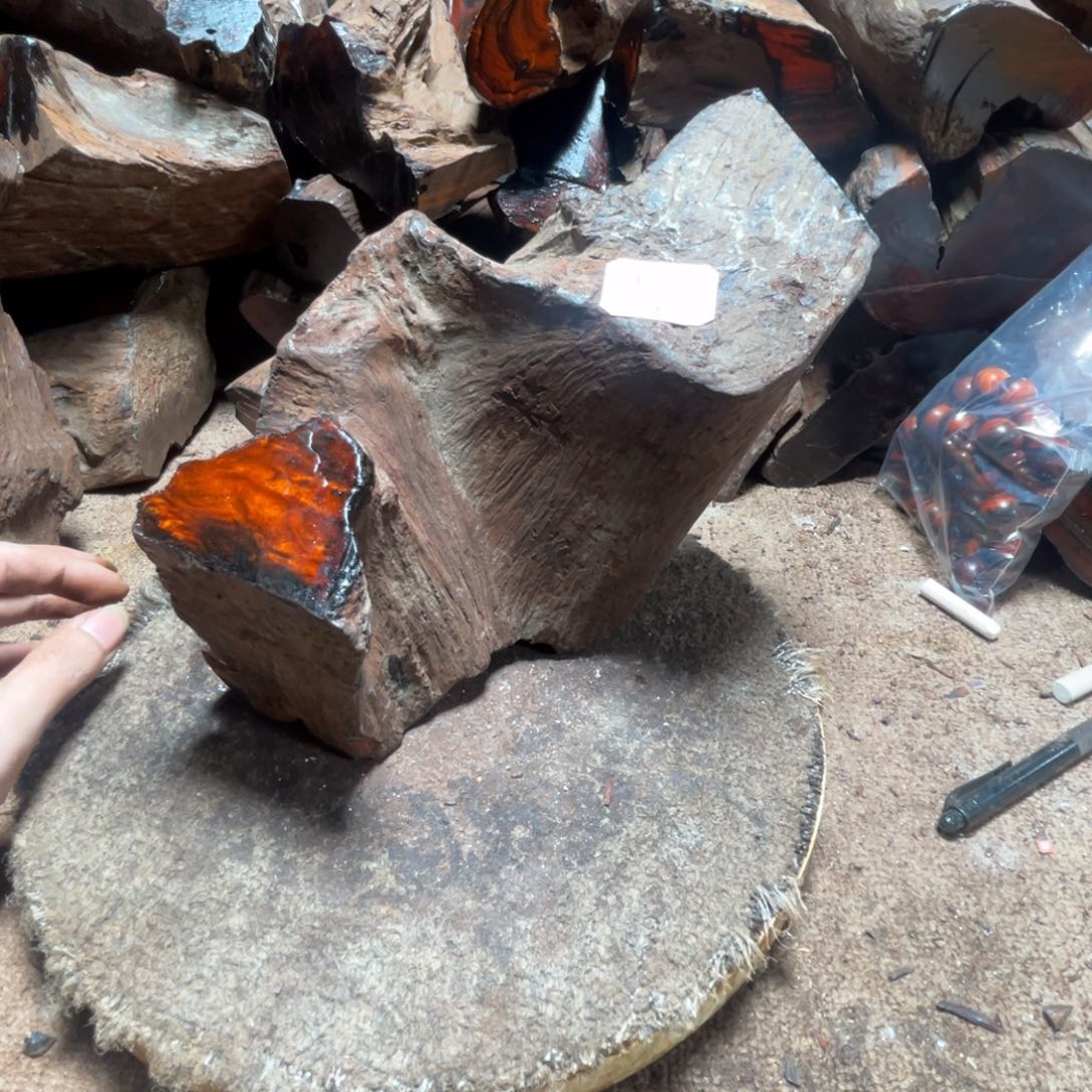 【闪购商品】交趾黄檀（大红酸枝）啸**梁