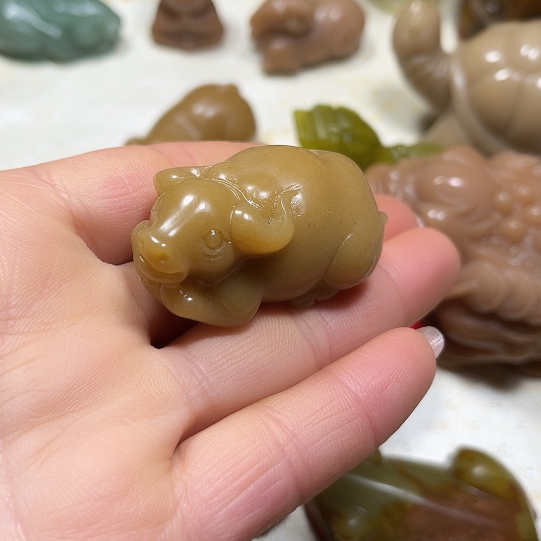 白玉菩提吊坠白玉菩提吊坠