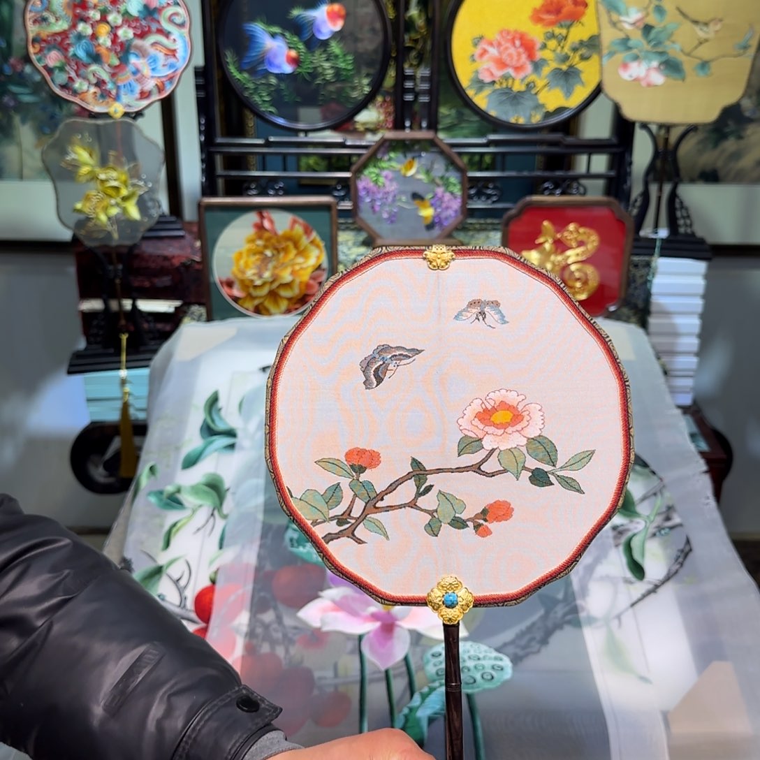 刺绣刺绣工艺精湛