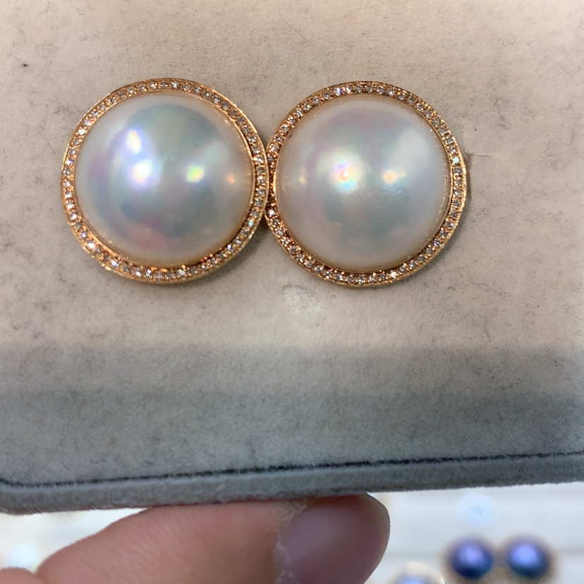 【闪购商品】耳饰拼合珍珠（马贝珠）18K金镶嵌