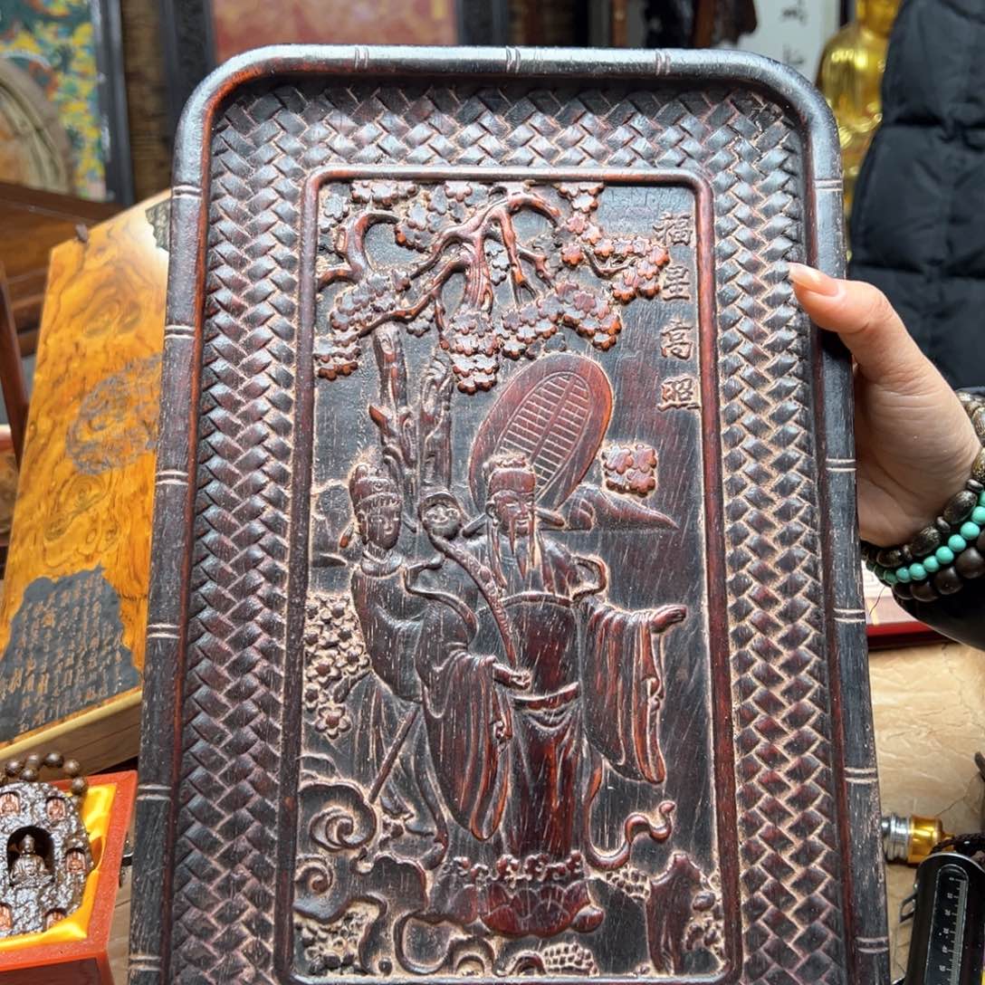 大叶紫檀（黑酸枝木类）