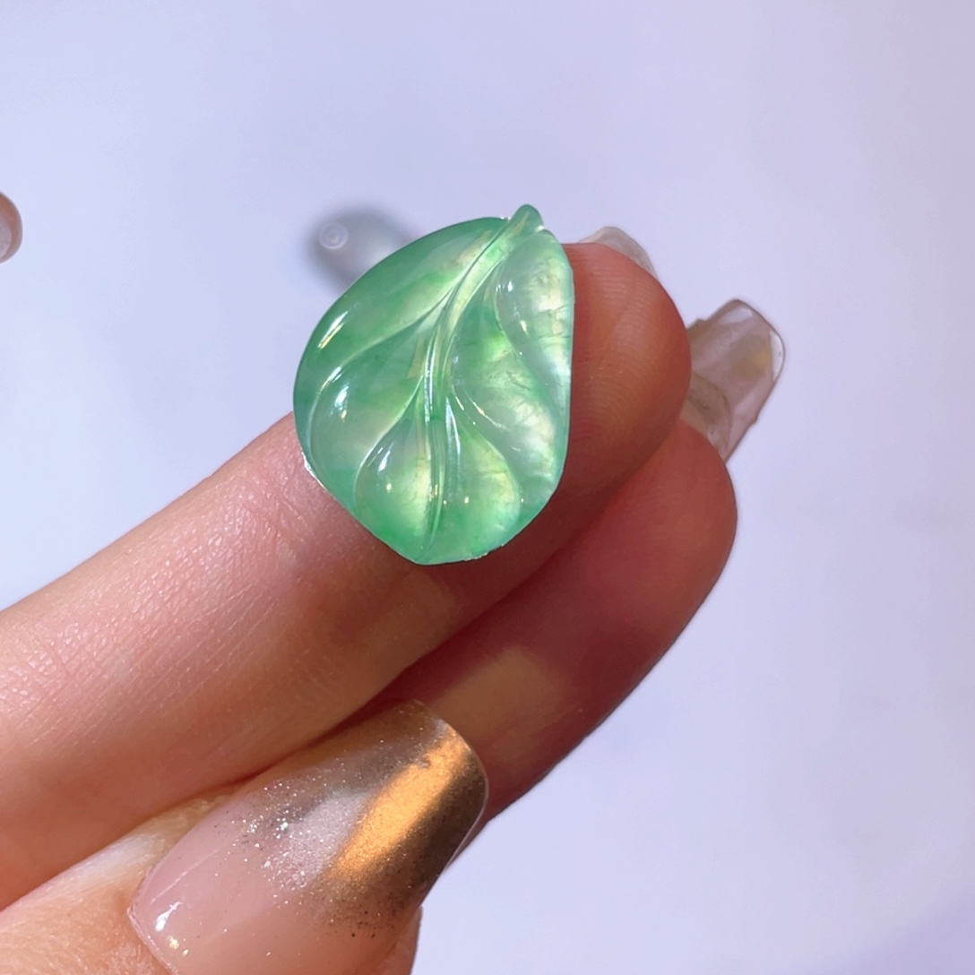 翡翠吊坠(不含链)未镶嵌裸石