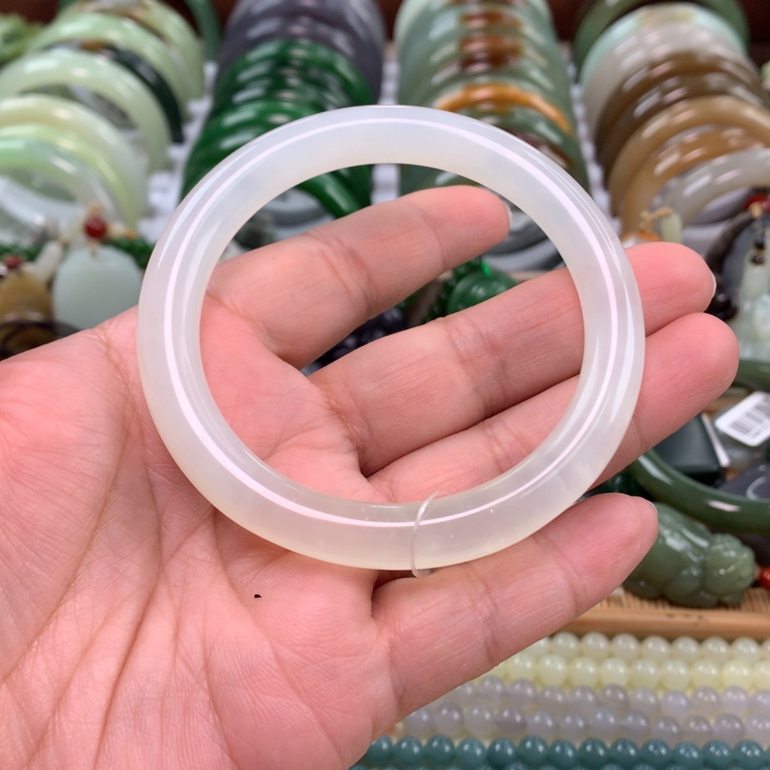岫玉未镶嵌手镯59_60口径