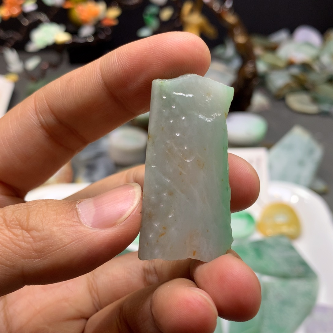 翡翠耳饰未镶嵌长**星天然翡翠