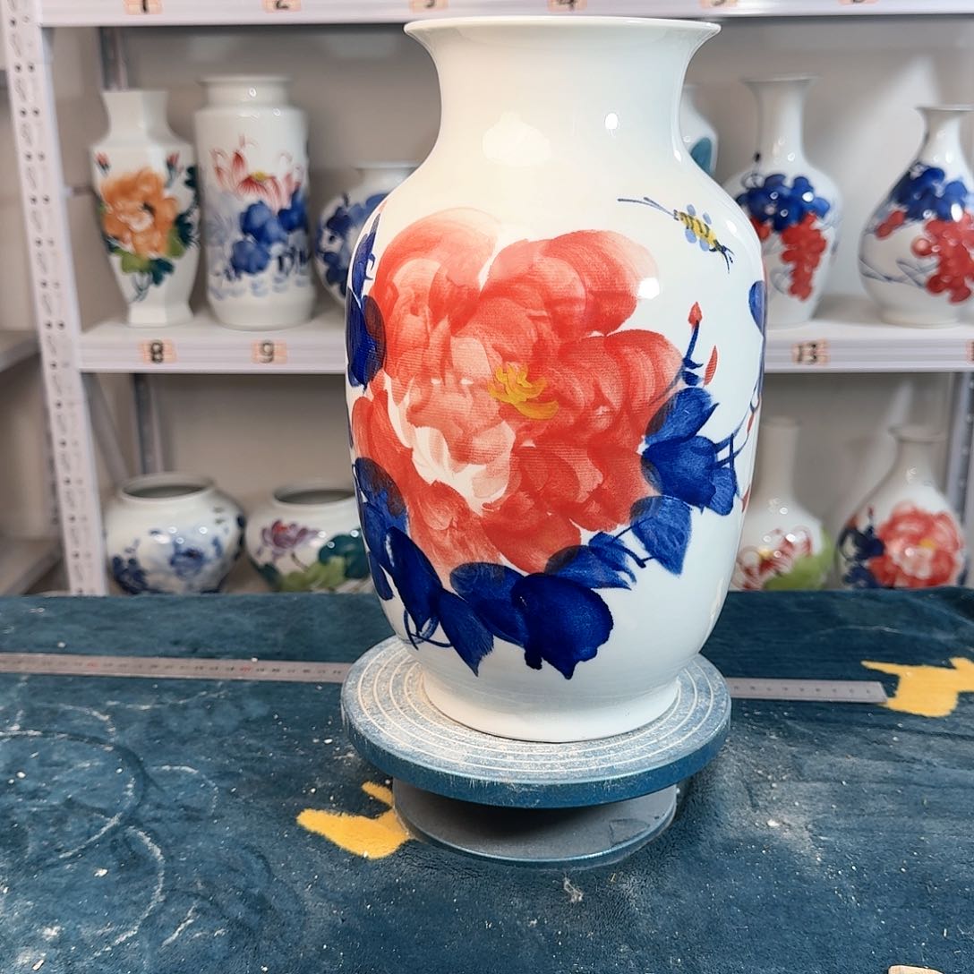 摆件景德镇陶瓷大冬红牡