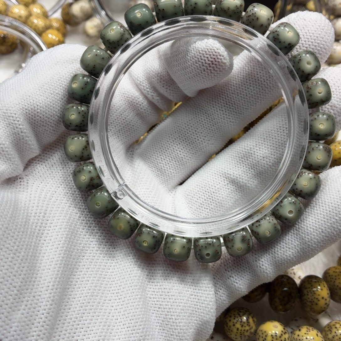 手串星月菩提绿幽灵98