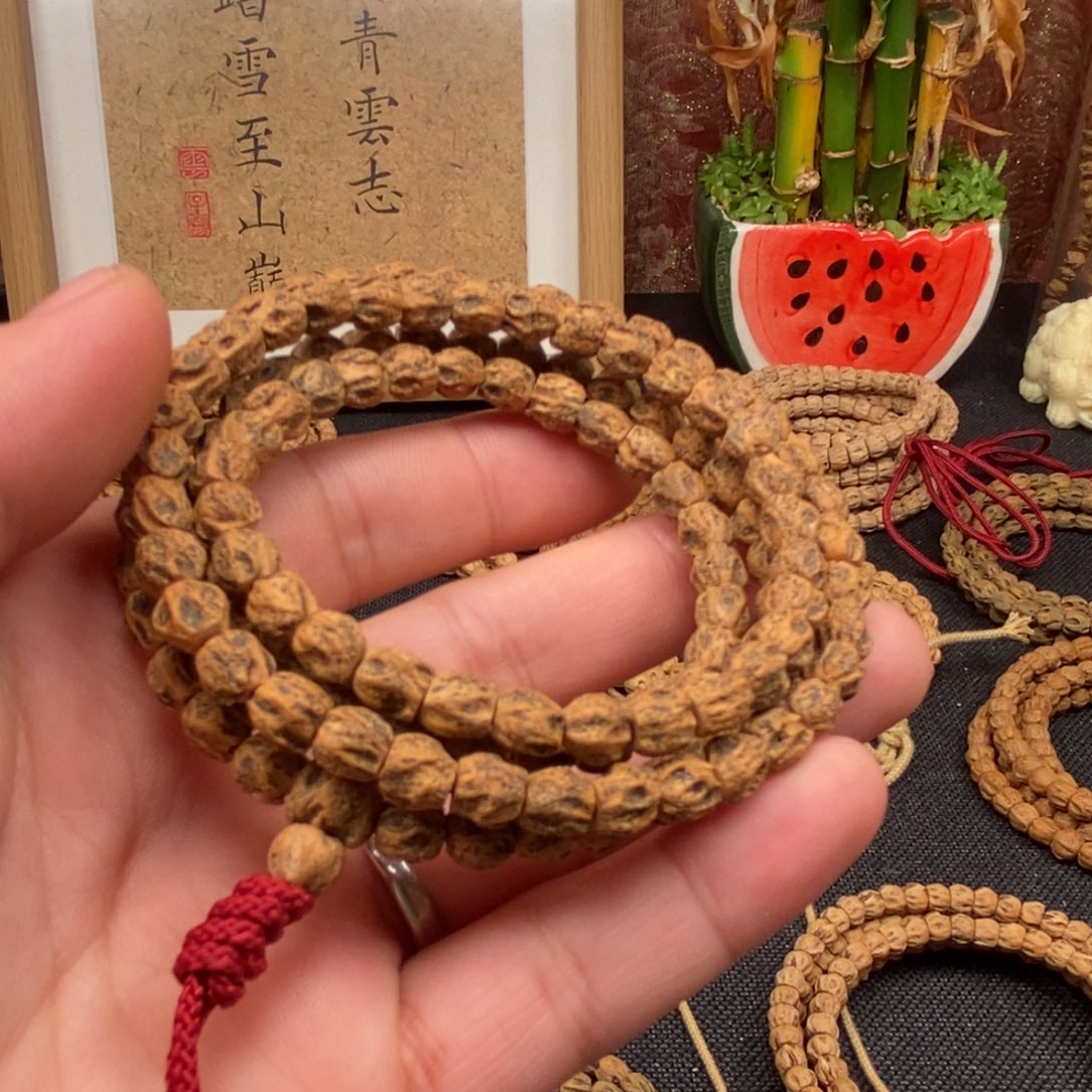 柏香籽/百香籽手串D****n