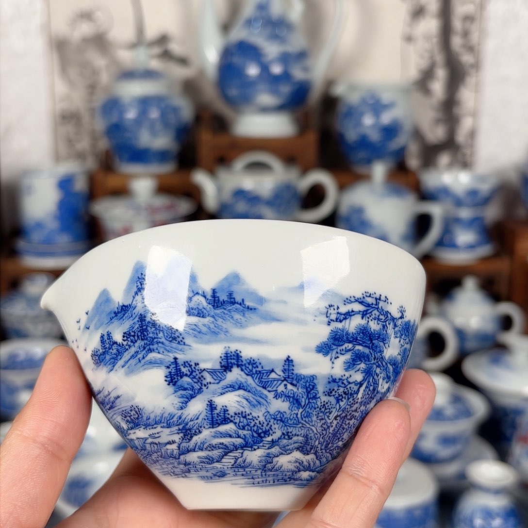 杯A**n青花瓷器手绘作品公道杯