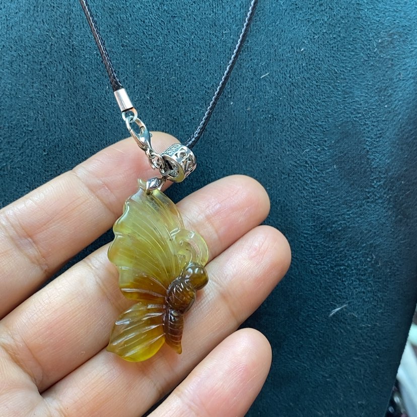 【闪购商品】蛇纹石玉吊坠未镶嵌