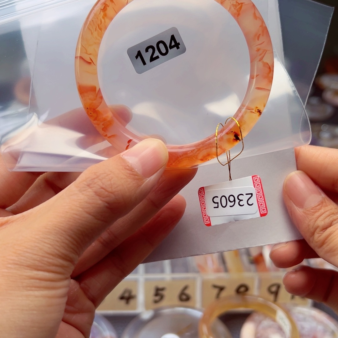 玛瑙/玉髓手镯未镶嵌娇****娇