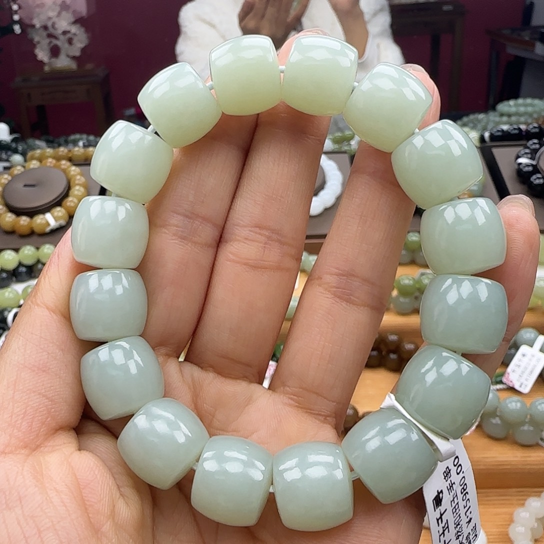 和田玉未镶嵌手链