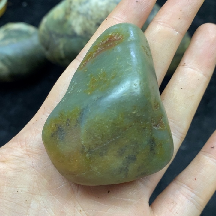 未镶嵌和田玉（糖玉）挂件
