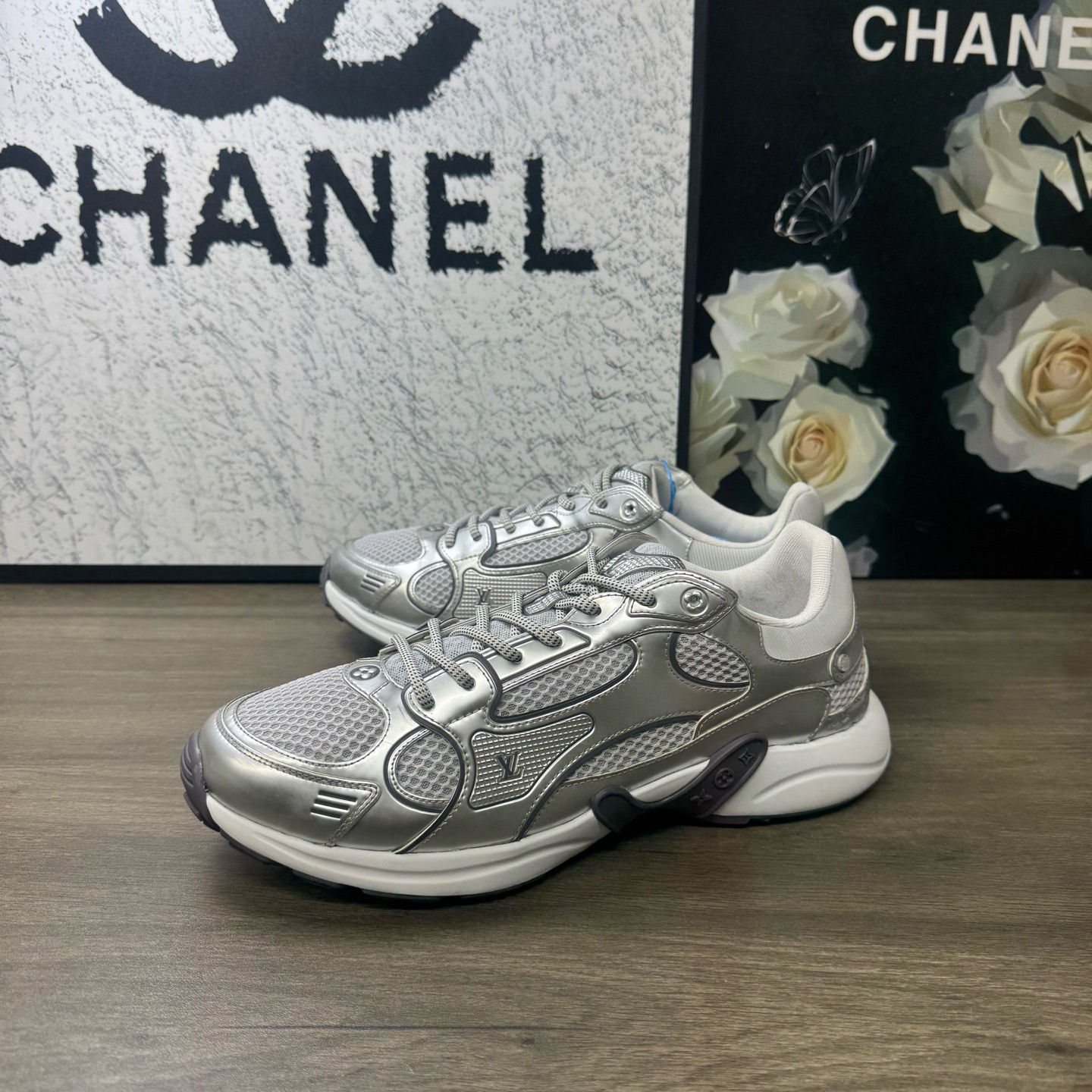 99新 LouisVuitton/路易威登 Olympia银角大王41码99新公价11000