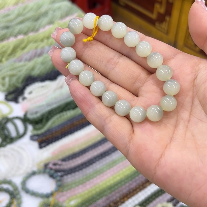 手串未镶嵌和田玉（糖玉）