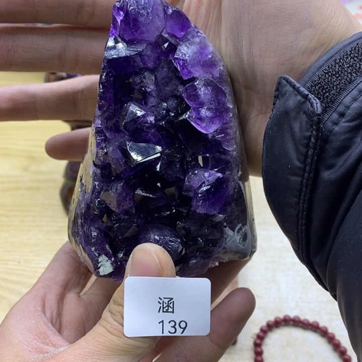 水晶大型摆件（非配饰）未镶嵌