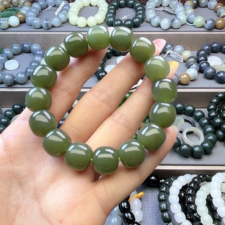 手链未镶嵌和田玉