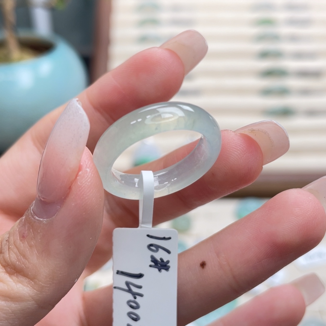 蜜***咕翡翠未镶嵌戒圈a42港圈16高冰高透冰绿