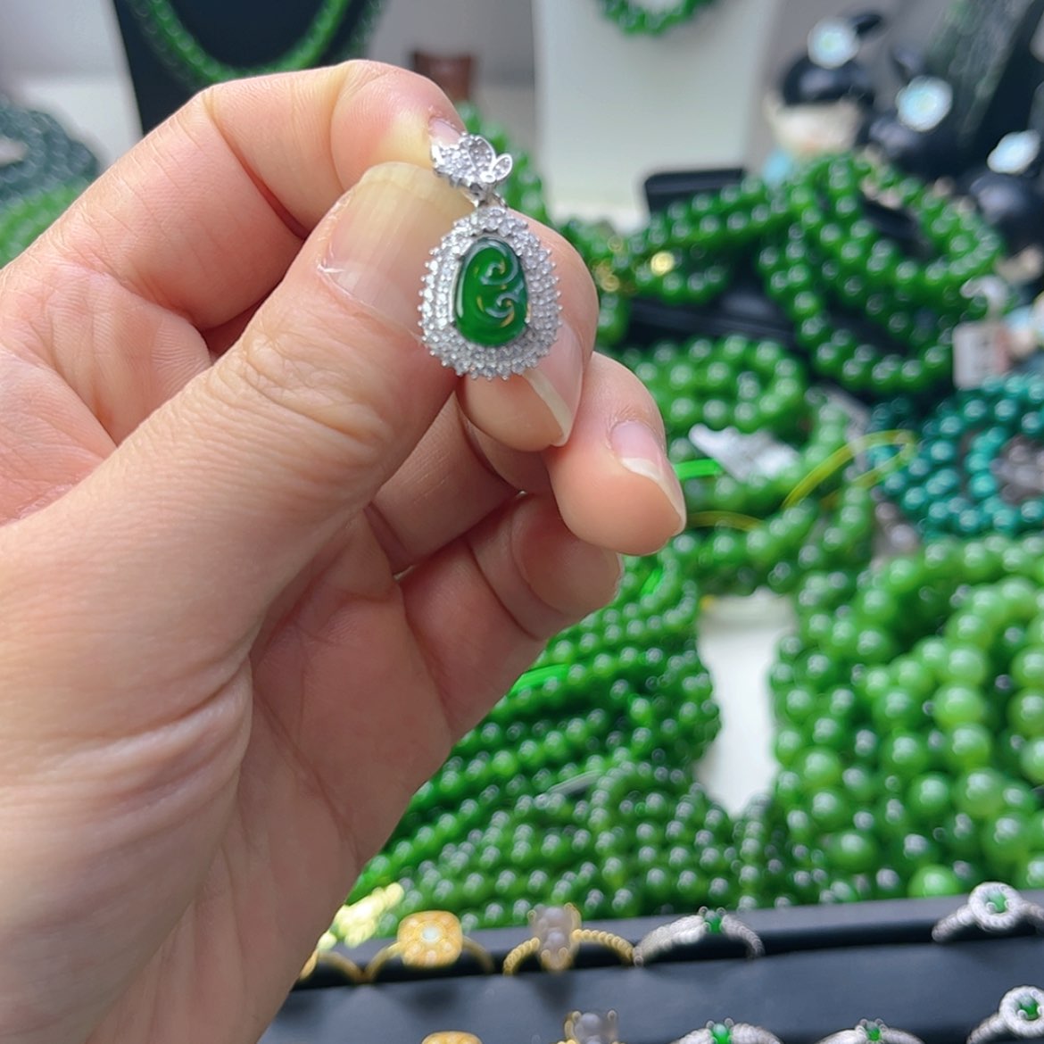 【闪购商品】翡翠手链银S925镶嵌翡翠