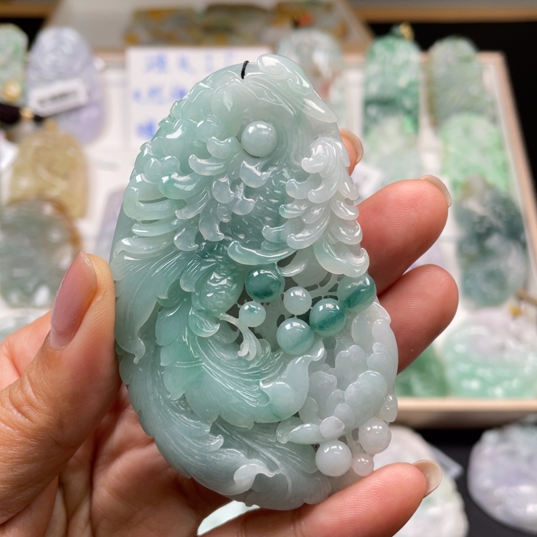 翡翠吊坠(不含链)未镶嵌