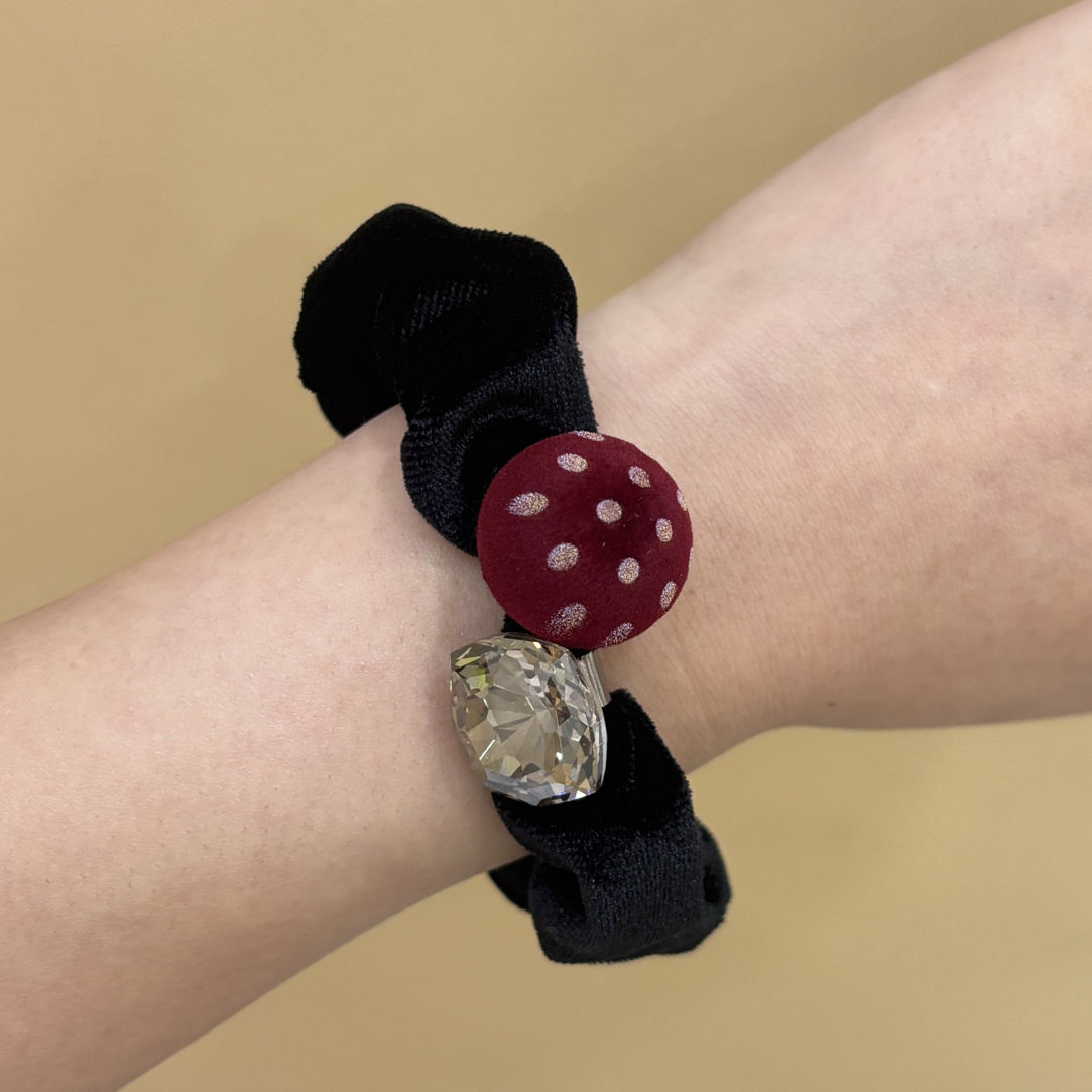 韩系秋冬高弹力红色珠珠大肠发圈女简约百搭高级感发绳头饰