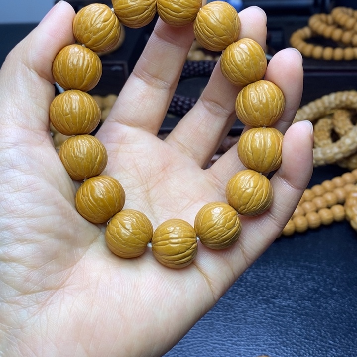 猴头核桃吊坠猴头