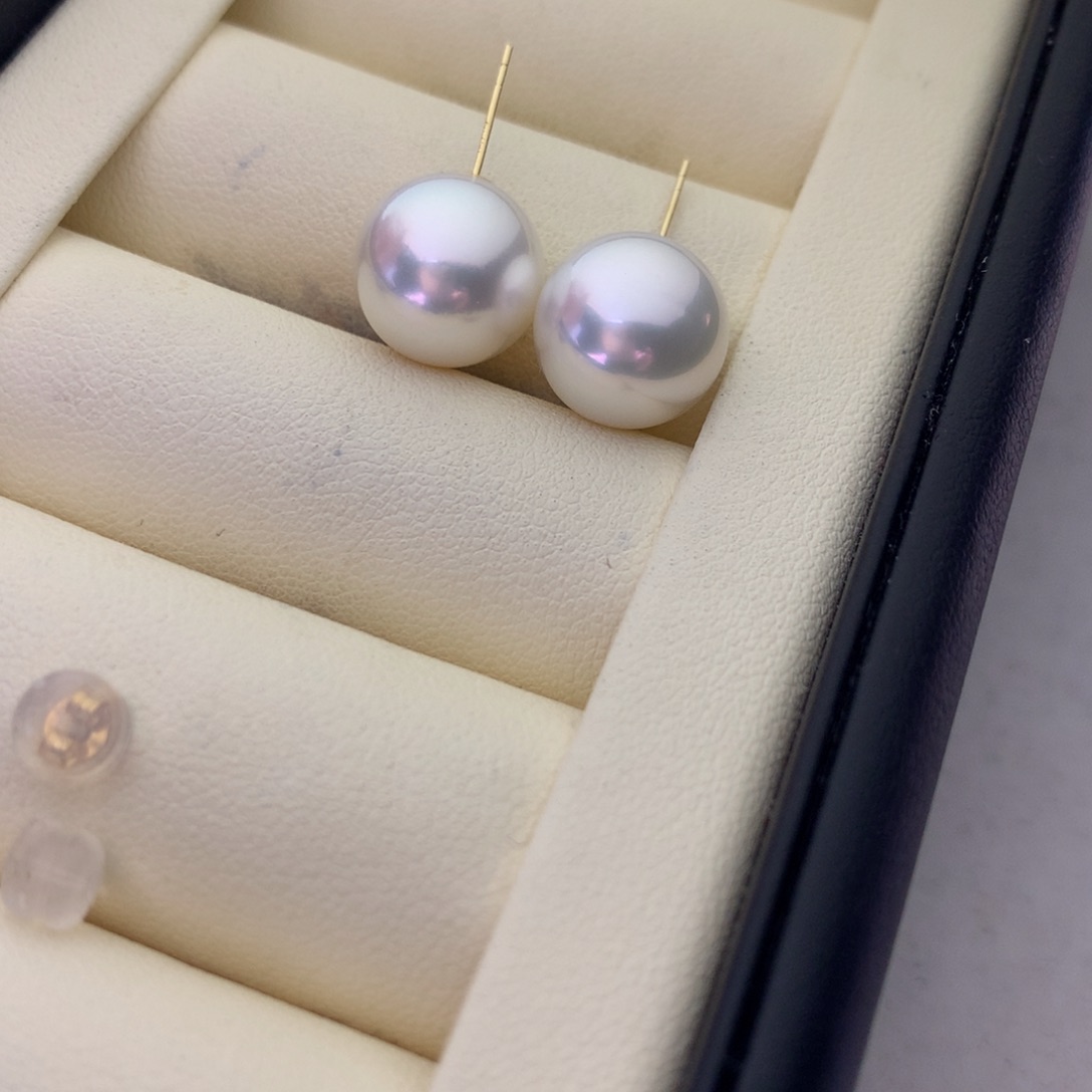 海水珍珠耳饰18K金镶嵌