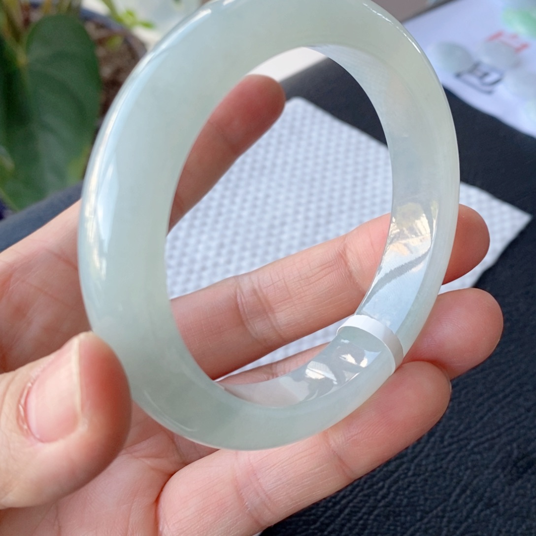 翡翠未镶嵌手镯5号