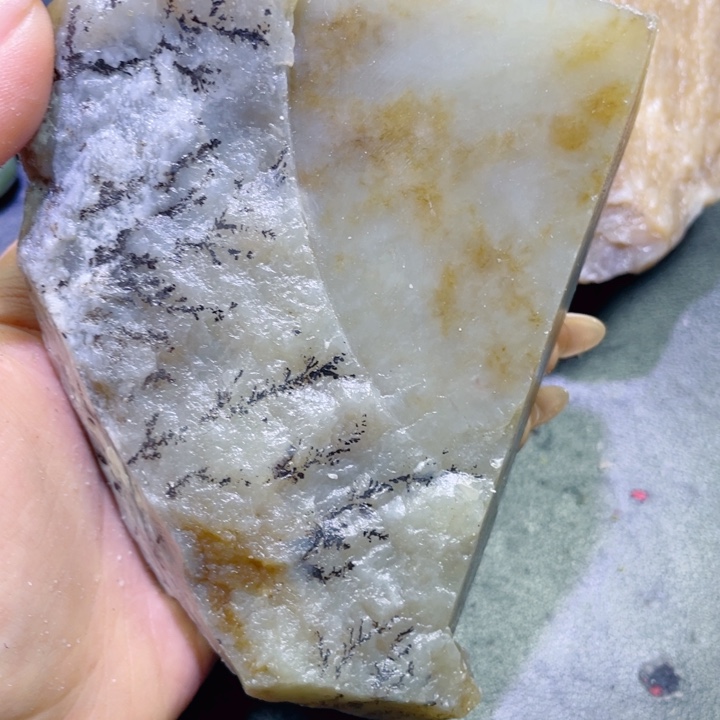 和田玉未镶嵌珠宝半成品