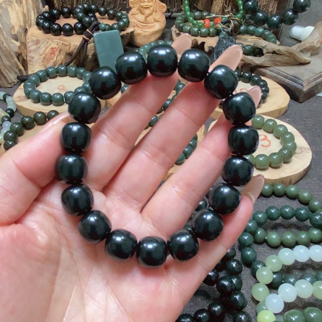 和田玉（青玉）手链未镶嵌拾*