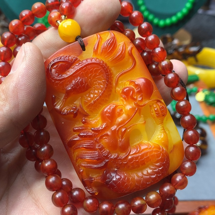 琥珀颈饰未镶嵌吊坠