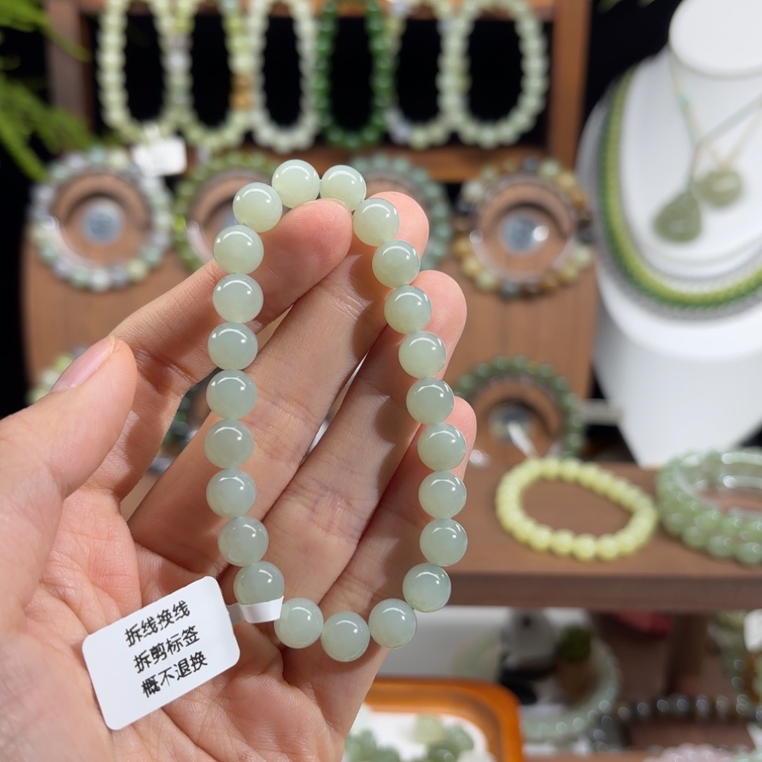 破***者和田玉未镶嵌手链