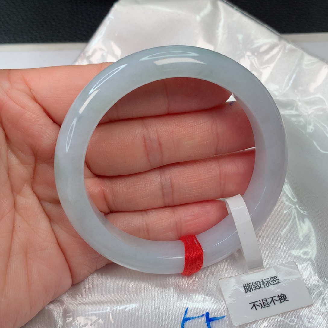 翡翠手镯未镶嵌，，，，，，，