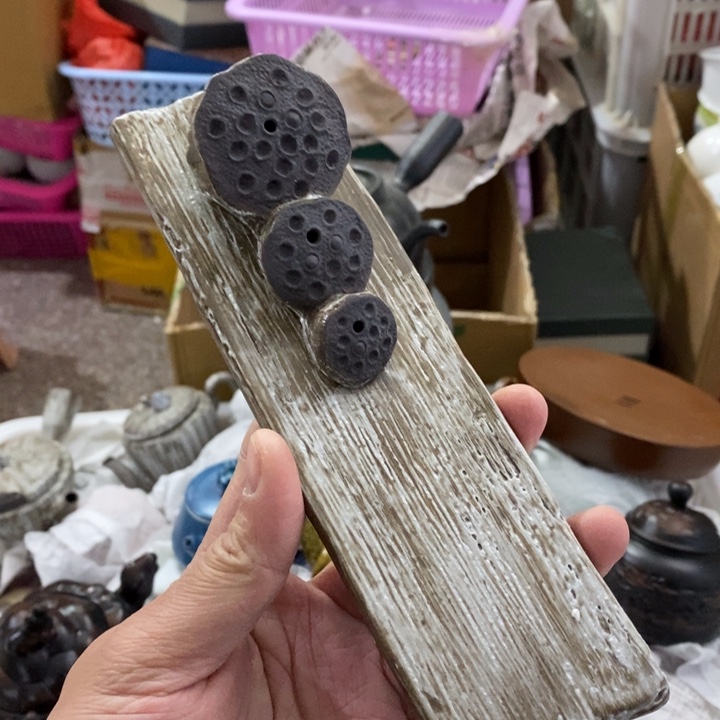 陶瓷艺术品及陶瓷壶