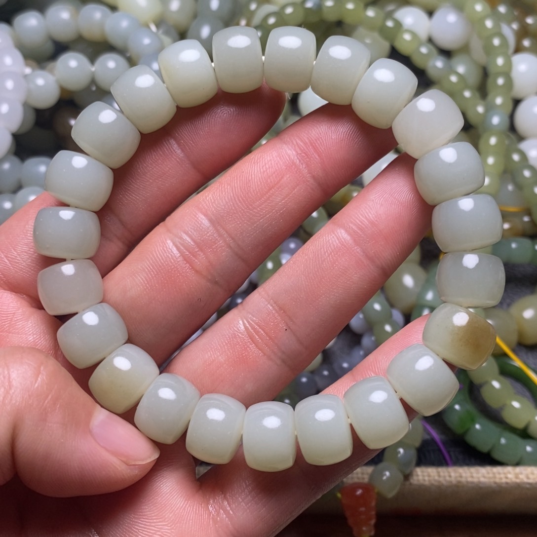 和田玉手链未镶嵌