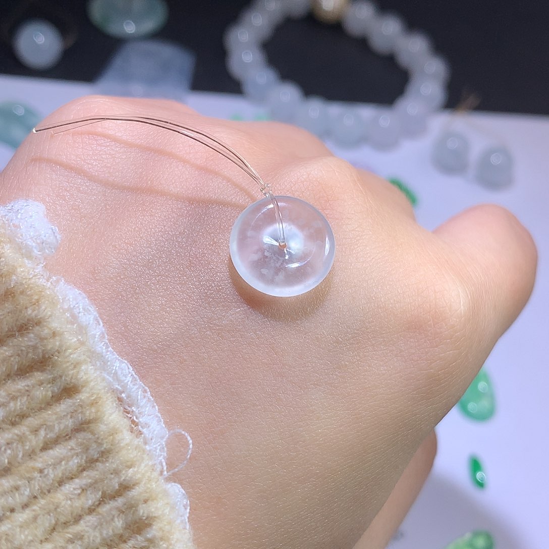 翡翠未镶嵌挂件雪花棉的扣子尺寸12:5 4:3