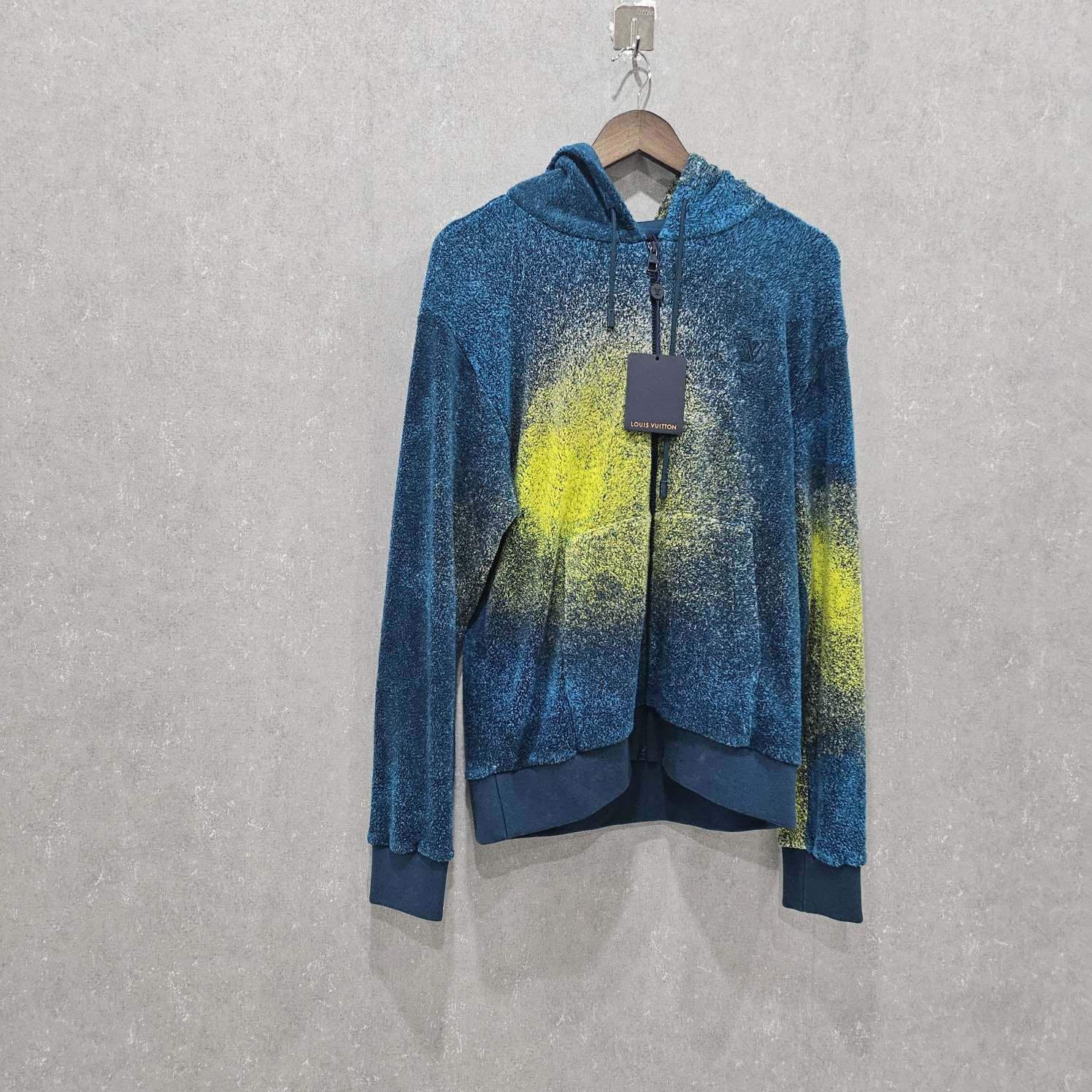 全新未使用 LouisVuitton/路易威登 渐变连帽外套卫衣S码003920