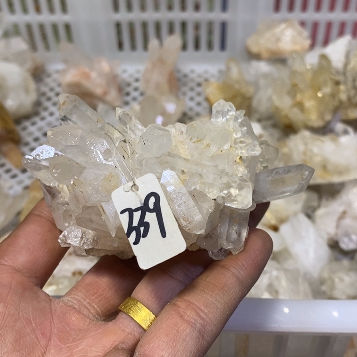 水晶水晶原石摆件未镶嵌