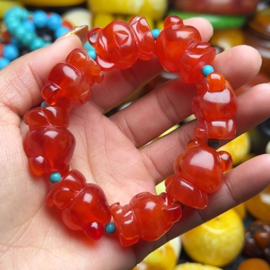 琥珀手串未镶嵌蜜蜡