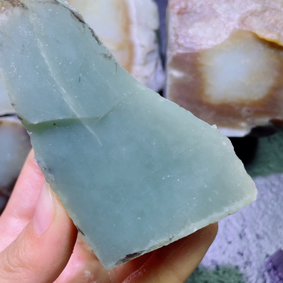 和田玉未镶嵌珠宝半成品