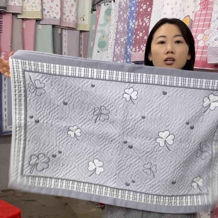 棉特价促销灰色四叶草