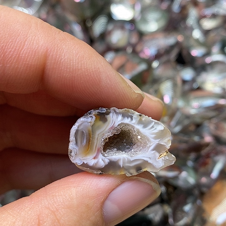 水晶裸石定制不打孔未镶嵌