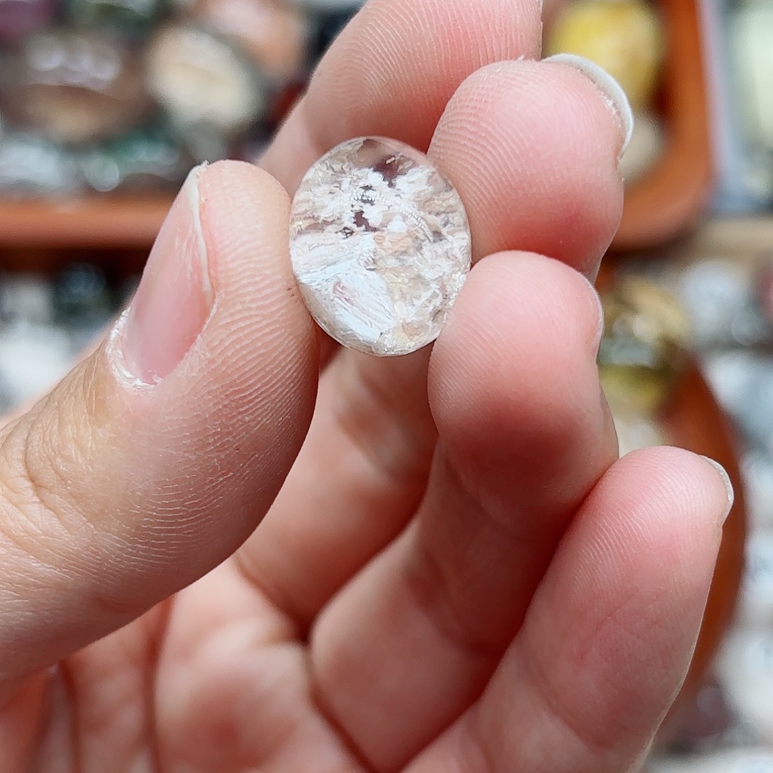 水晶颈饰未镶嵌水晶