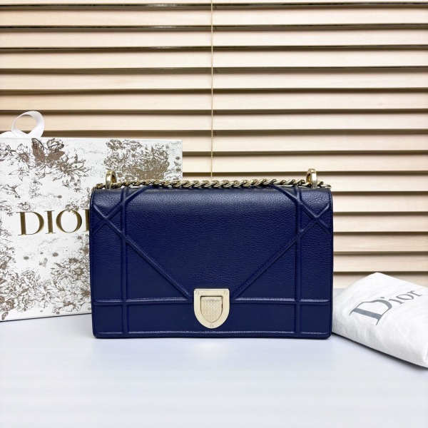 95新/迪奥/市场价36000/包包/250123RN0021