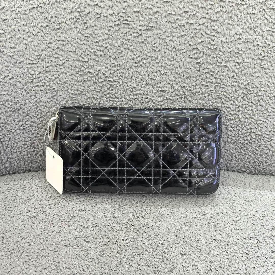 95新 DIOR/迪奥 迪奥漆皮黑银拉链钱包 11329542